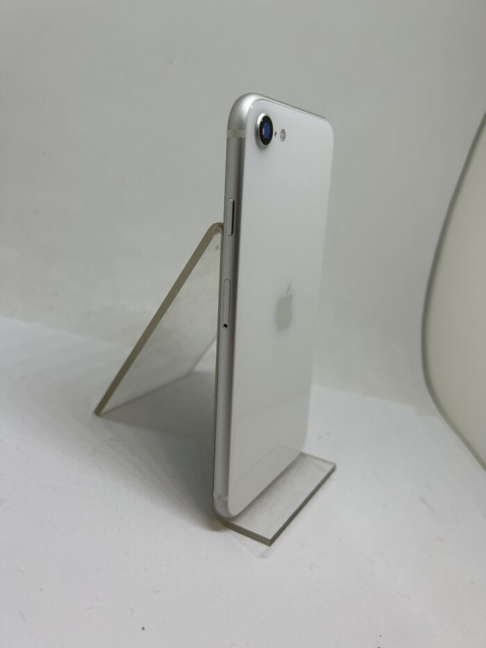IMG_5687 Apple iPhone SE (2020) 64GB White - Obrázek 4