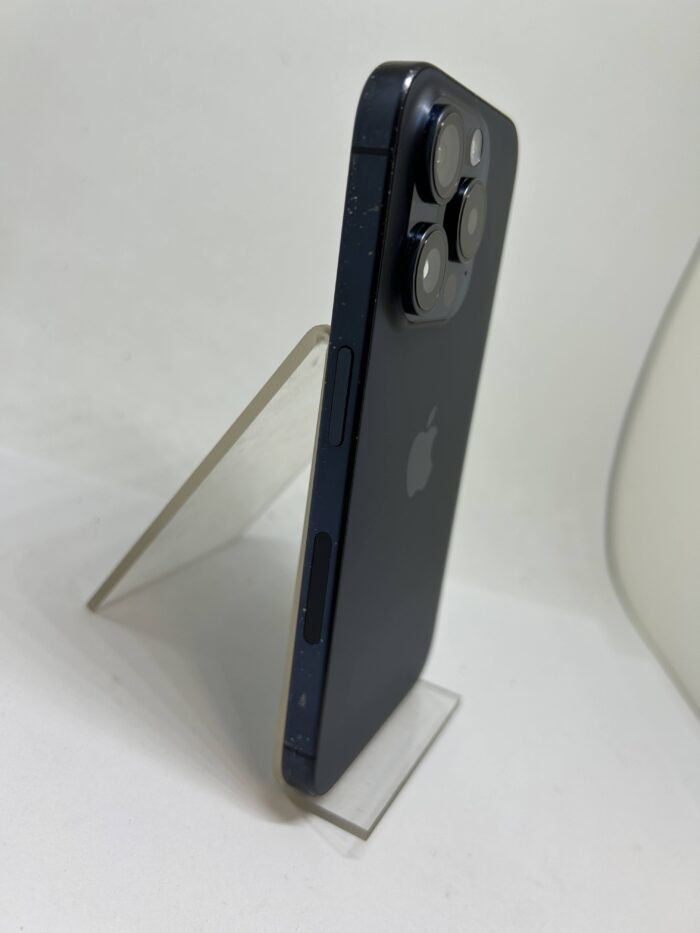 Apple iPhone 15 Pro 128GB eSIM - Obrázek 4