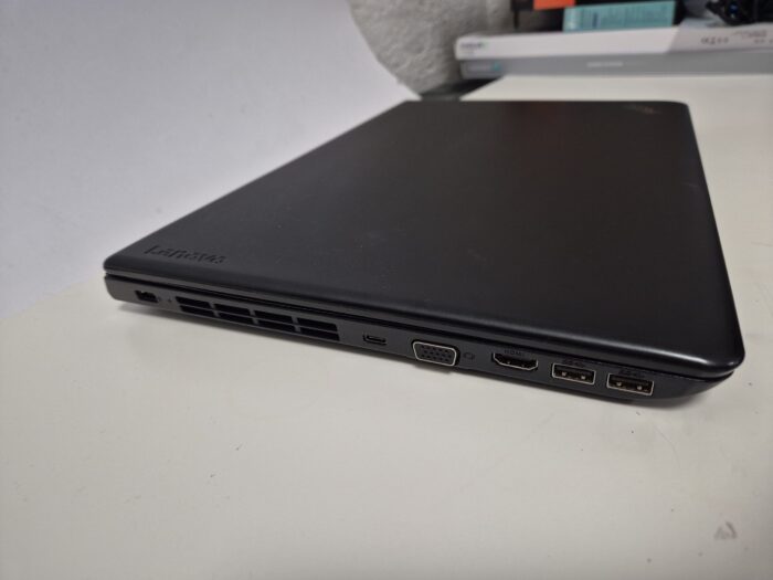 Lenovo ThinkPad E570 silver - Obrázek 4