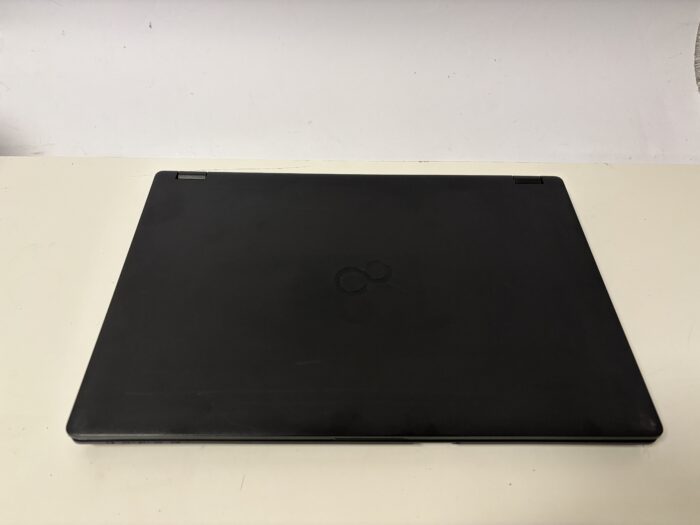 Fujitsu LifeBook E559 i5/16GB/512GB/Win11Pro - Obrázek 4