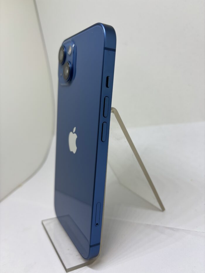 IMG_8309 Apple iPhone 13 128GB Blue - Obrázek 4