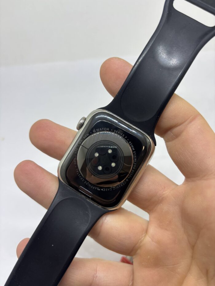 Apple Watch Series 7 Cellular 45mm Stainless Steel - Obrázek 4