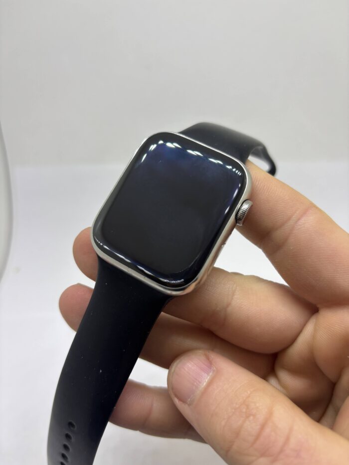 Apple Watch Series 7 Cellular 45mm Stainless Steel - Obrázek 3