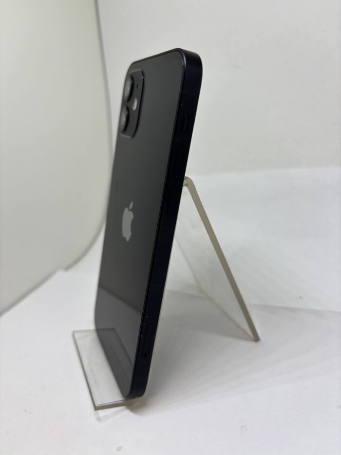 Apple iPhone 12 64GB Black - Obrázek 6