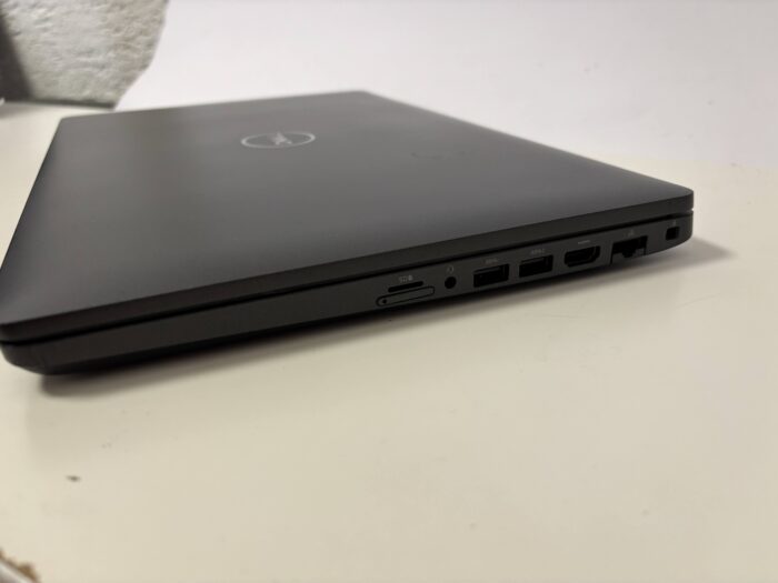Dell Latitude 5500 i5/16GB/256GB/Win11Pro - Obrázek 6