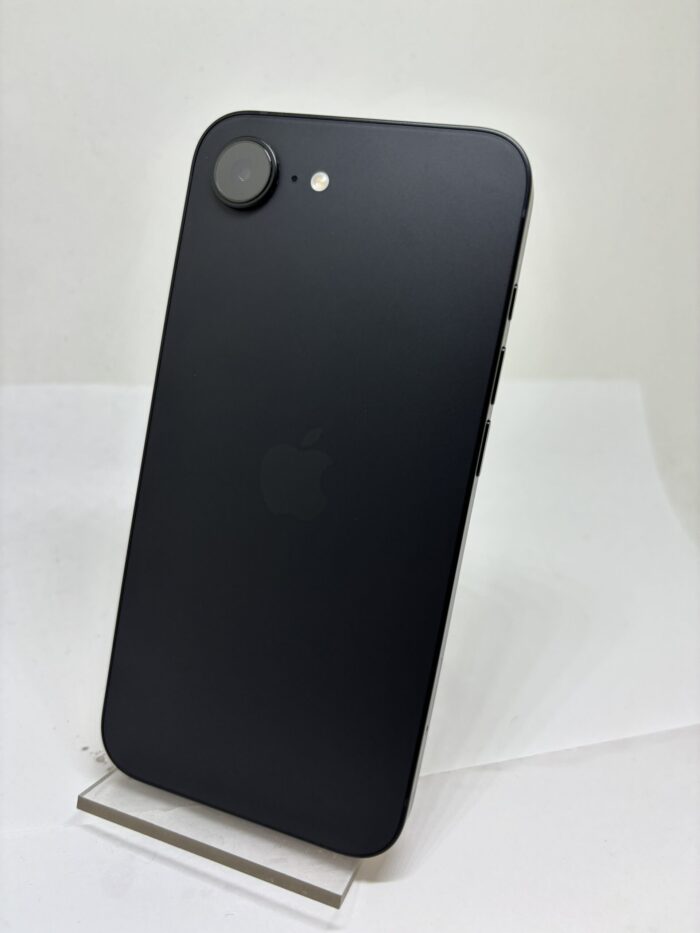 Apple iPhone 16e 128GB - Obrázek 5