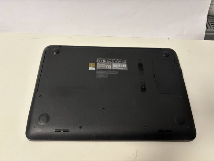 ASUS F556UQ-DM948T - Obrázek 7