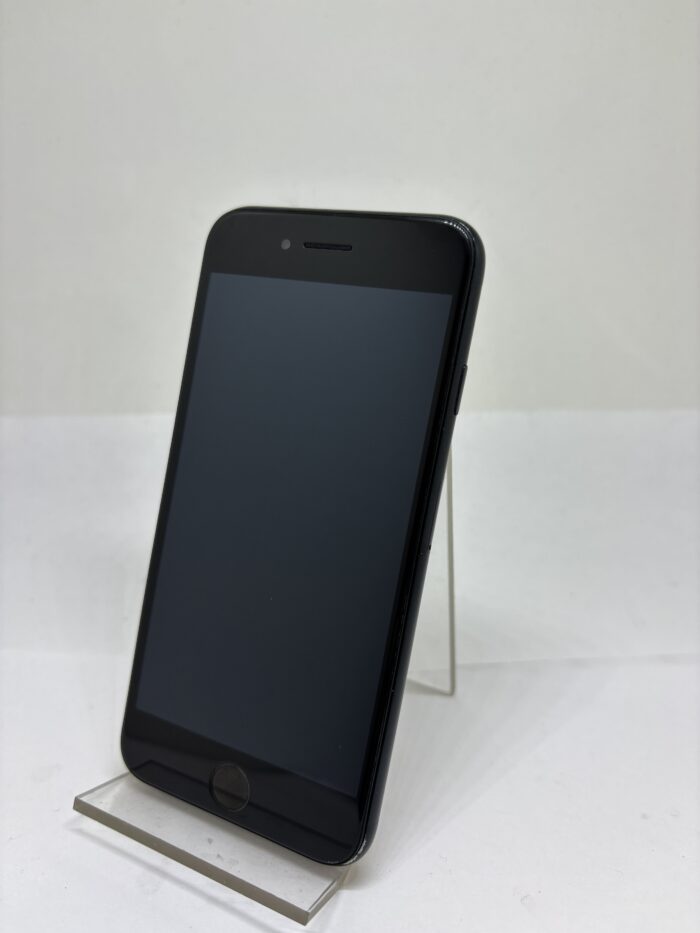 Apple iPhone SE (2022) 128GB Midnight - Obrázek 5