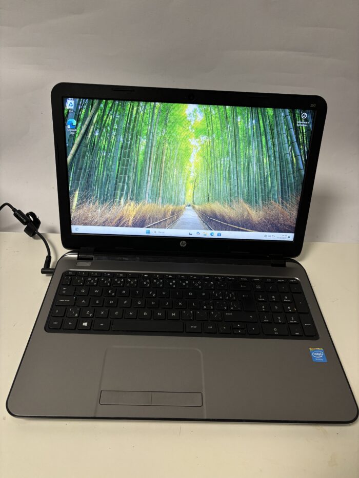 HP 250 G3 - Obrázek 2