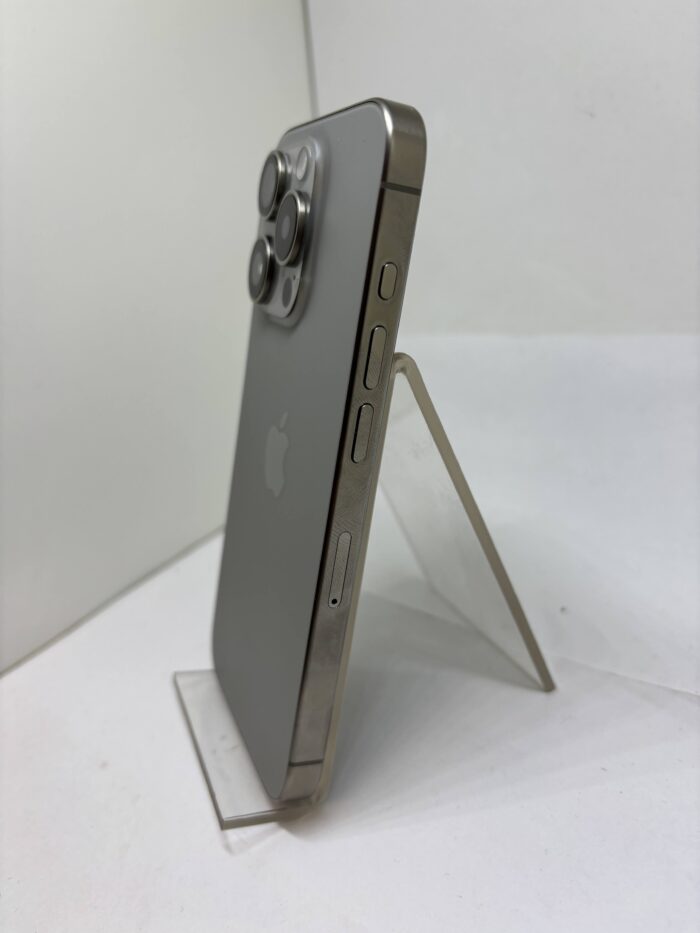 Apple iPhone 15 Pro 128GB Natural titanium - Obrázek 6