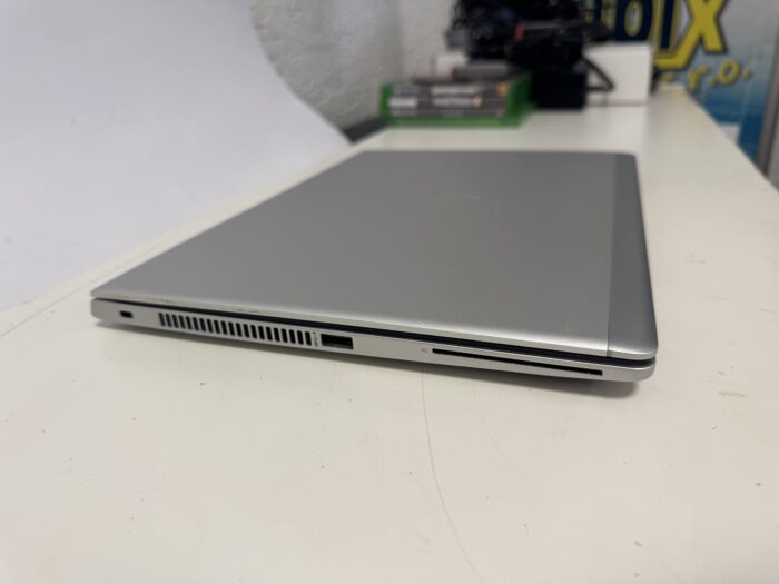 HP EliteBook 830 G5 - Obrázek 5