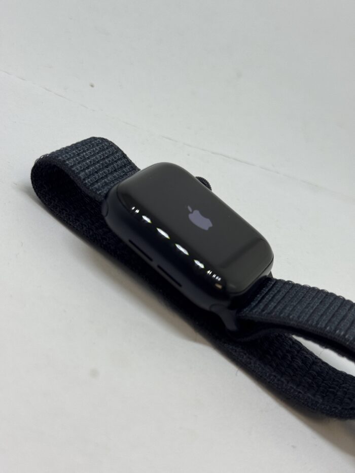 Apple Watch SE 2 (2024) 40mm - Obrázek 5